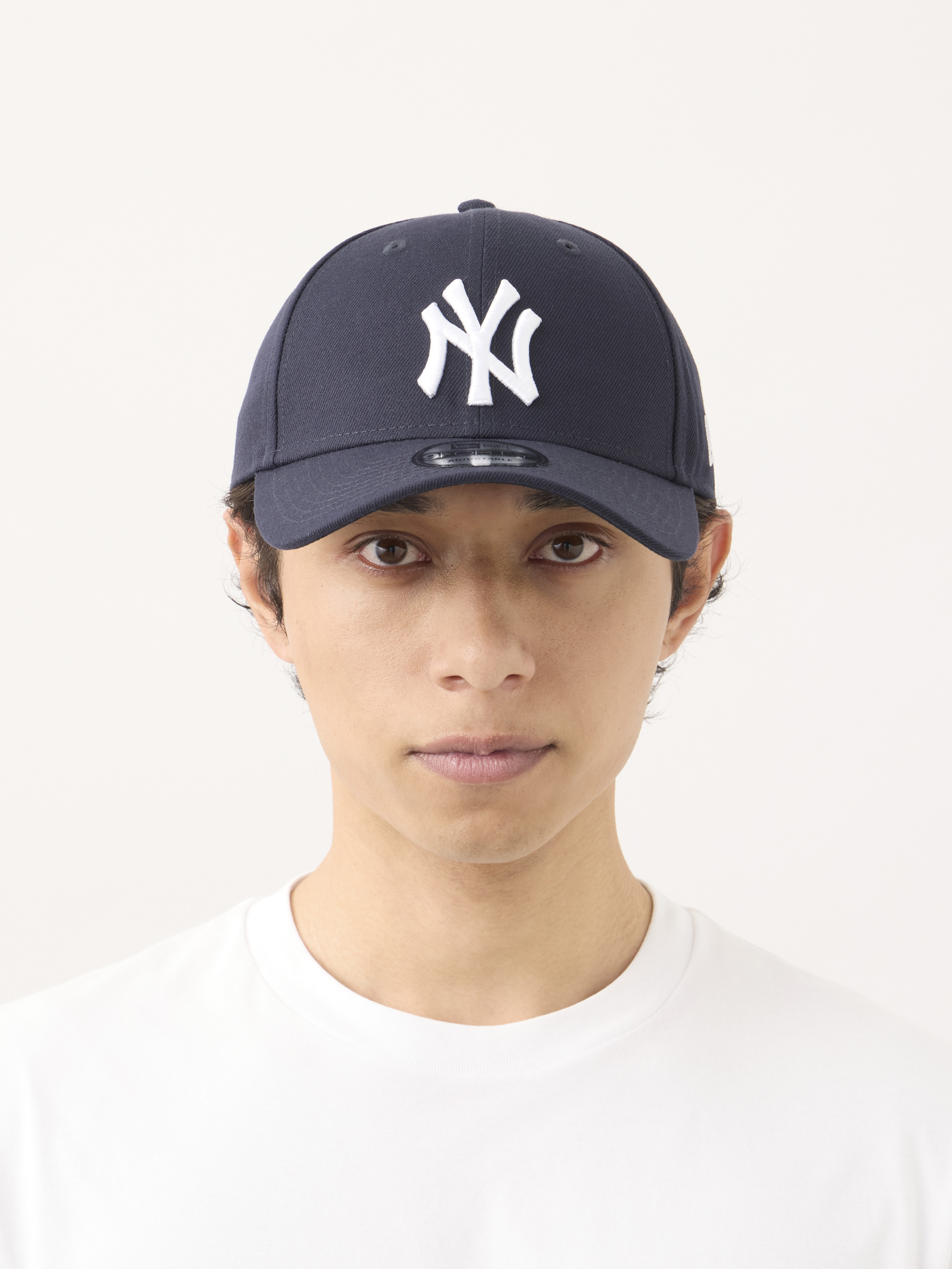 9FORTYを着用した男性のイメージ